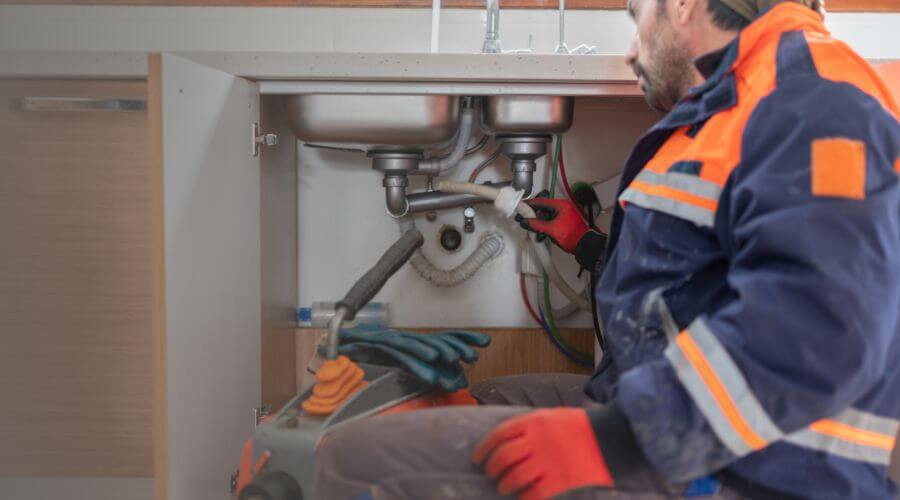 Professional slab leak plumber services in Putnamville, IN